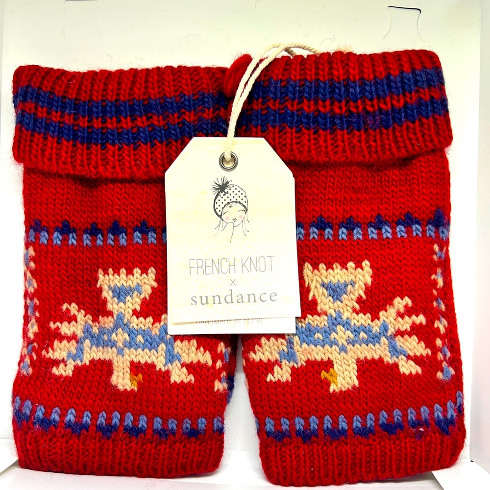 Set FRENCH KNOT Hat & Fingerless Gloves -Wool in Eagle Red Pattern - Picture 2 of 6